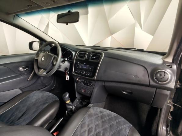 Renault Sandero II с пробегом 2018 года, цена 793 000 рублей, 247973 км, хэтчбек, Автокод Объявления