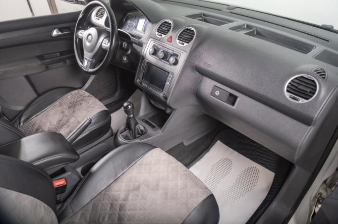 Volkswagen Caddy III Рестайлинг с пробегом 2013 года, цена 1 139 000 рублей, 247000 км, компактвэн, Автокод Объявления