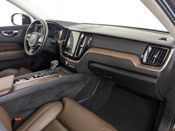 Volvo XC60 II с пробегом 2018 года, цена 3 580 000 рублей, 85988 км, внедорожник, Автокод Объявления