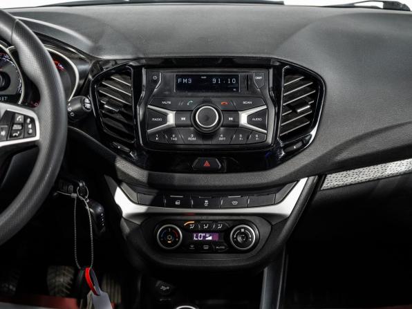 Lada (ВАЗ) Vesta I с пробегом 2018 года, цена 1 050 000 рублей, 50317 км, универсал, Автокод Объявления