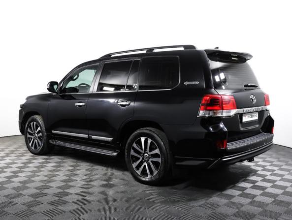Toyota Land Cruiser 200 Series Рестайлинг 2 с пробегом 2017 года, цена 6 524 000 рублей, 152149 км, внедорожник, Автокод Объявления