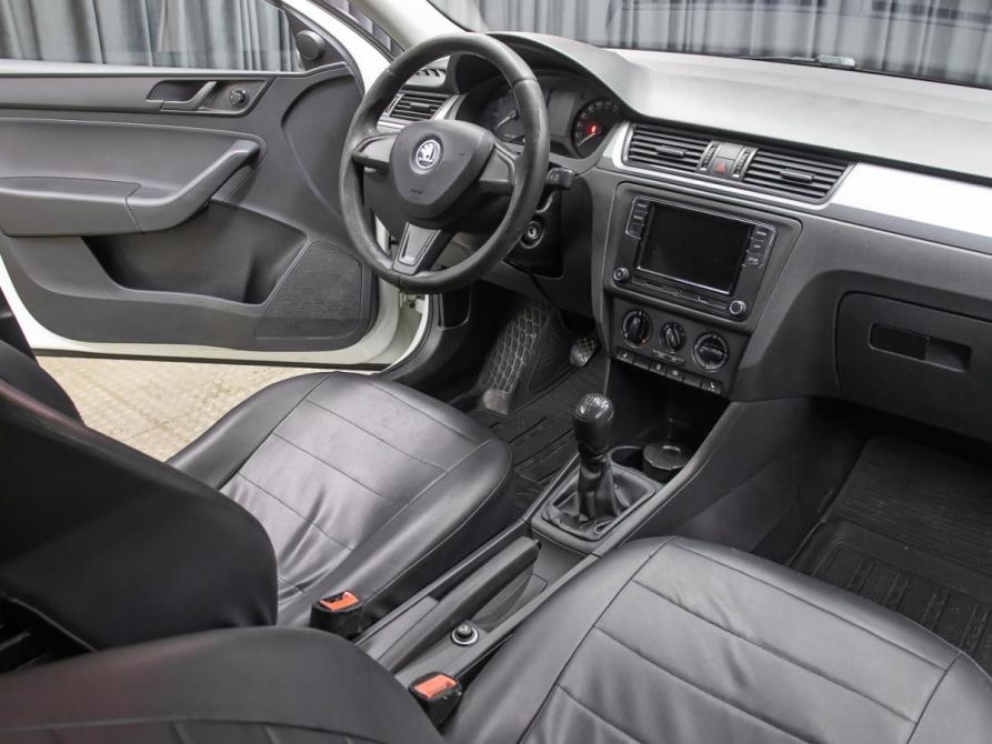 Skoda Rapid I Москва  - изображение 11