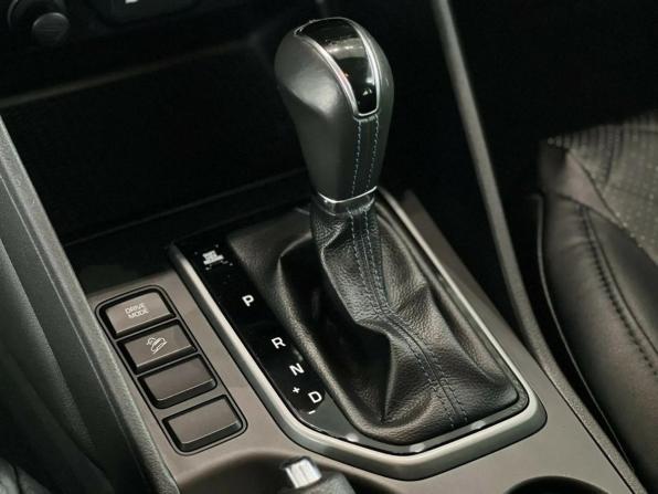 Hyundai Tucson III с пробегом 2018 года, цена 1 695 000 рублей, 199589 км, внедорожник, Автокод Объявления