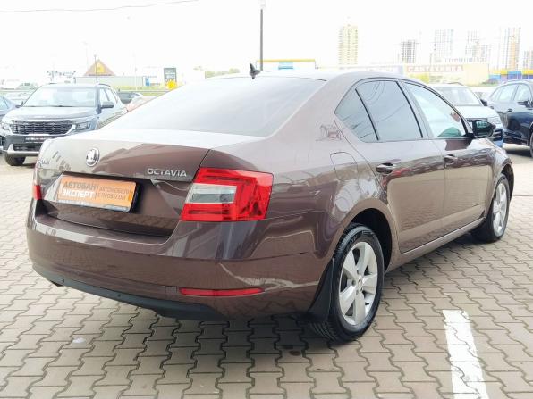 Skoda Octavia III (A7) Рестайлинг с пробегом 2018 года, цена 1 990 000 рублей, 126500 км, лифтбек, Автокод Объявления