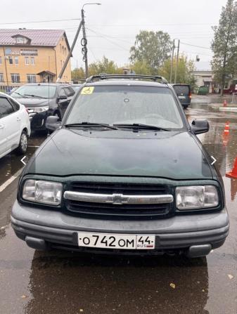 Chevrolet Tracker II с пробегом 2001 года, цена 150 000 рублей, 275000 км, внедорожник, Автокод Объявления
