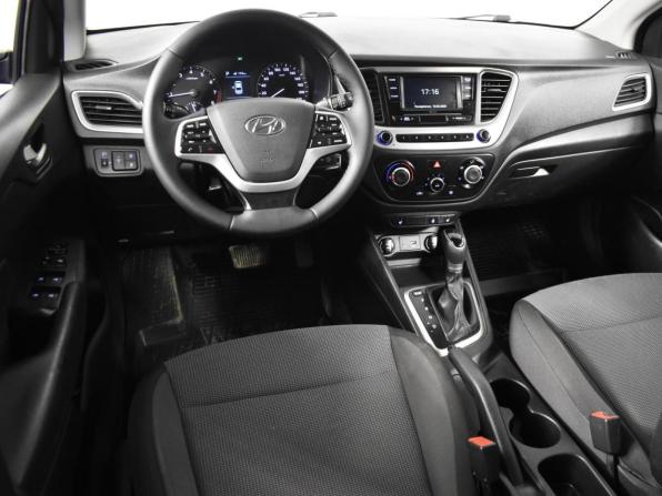 Hyundai Solaris II с пробегом 2017 года, цена 1 299 900 рублей, 82471 км, седан, Автокод Объявления