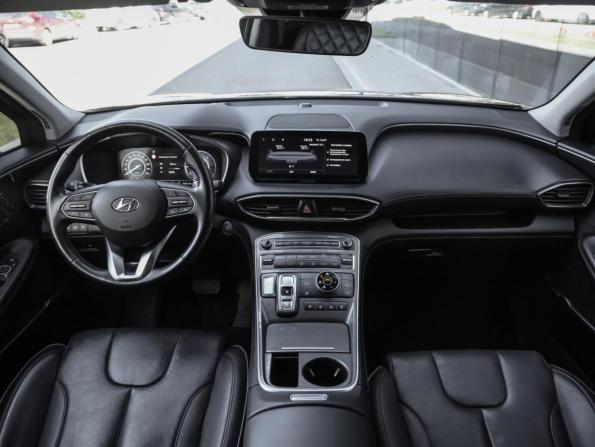 Hyundai Santa Fe IV Рестайлинг с пробегом 2022 года, цена 4 008 410 рублей, 70016 км, внедорожник, Автокод Объявления