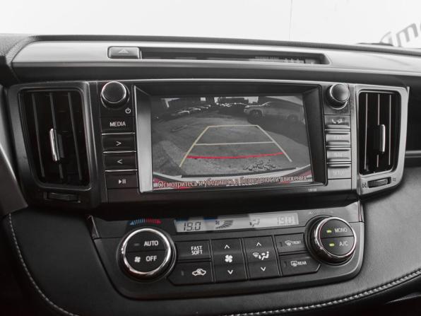 Toyota RAV4 IV (XA40) Рестайлинг с пробегом 2016 года, цена 2 275 000 рублей, 126140 км, внедорожник, Автокод Объявления