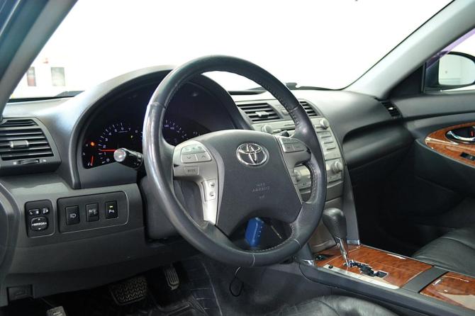 Toyota Camry VI (XV40) Рестайлинг с пробегом 2011 года, цена 1 449 000 рублей, 193000 км, седан, Автокод Объявления