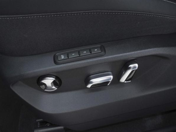 Volkswagen Tavendor I Рестайлинг с пробегом 2026 года, цена 6 200 000 рублей, 105 км, внедорожник, Автокод Объявления
