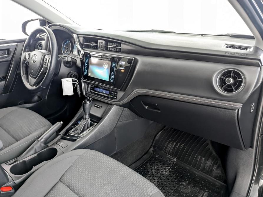 Toyota Corolla XI (E160 E170 E180) Рестайлинг 1 Москва  - изображение 11