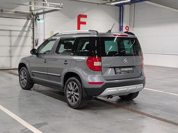 Skoda Yeti I Рестайлинг с пробегом 2017 года, цена 1 367 000 рублей, 123316 км, внедорожник, Автокод Объявления