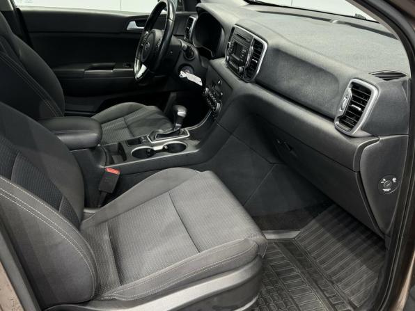 Kia Sportage IV с пробегом 2017 года, цена 2 250 000 рублей, 96073 км, внедорожник, Автокод Объявления