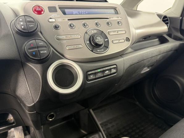 Honda Jazz II с пробегом 2009 года, цена 590 000 рублей, 213593 км, хэтчбек, Автокод Объявления