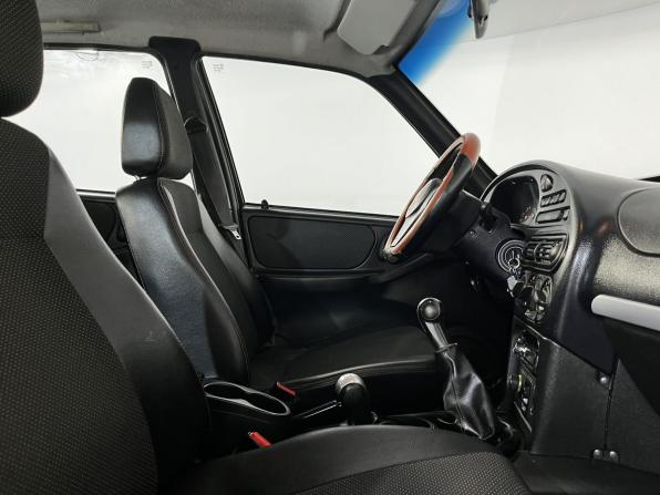 Chevrolet Niva I Рестайлинг с пробегом 2013 года, цена 369 900 рублей, 150000 км, внедорожник, Автокод Объявления