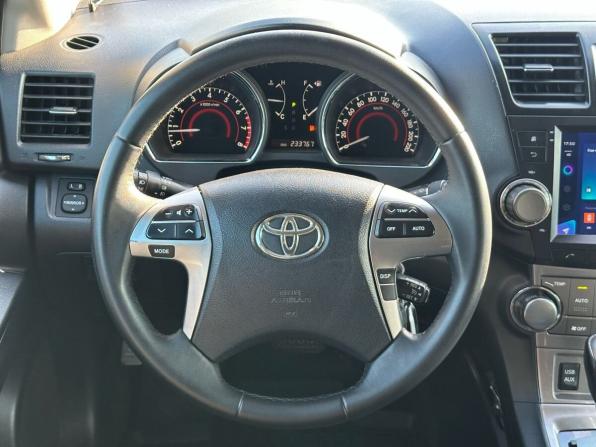 Toyota Highlander II (XU40) Рестайлинг с пробегом 2013 года, цена 1 790 000 рублей, 233767 км, внедорожник, Автокод Объявления