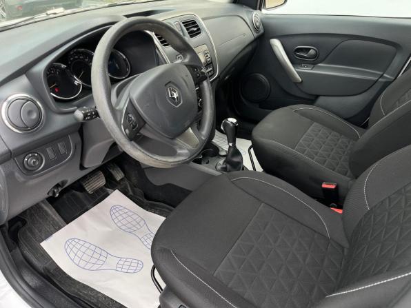 Renault Sandero II с пробегом 2017 года, цена 1 049 000 рублей, 116999 км, хэтчбек, Автокод Объявления