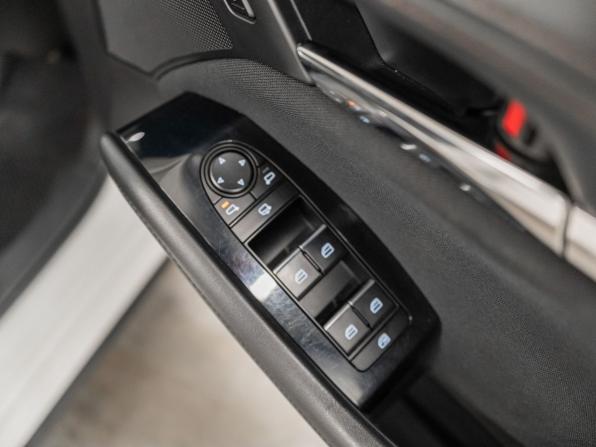 Mazda 3 IV (BP) с пробегом 2019 года, цена 1 700 000 рублей, 88000 км, хэтчбек, Автокод Объявления
