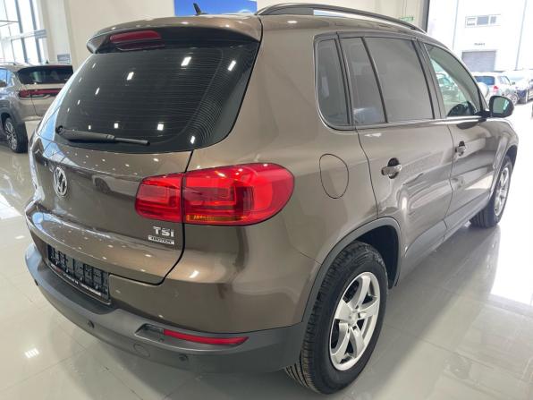 Volkswagen Tiguan I Рестайлинг с пробегом 2015 года, цена 1 745 000 рублей, 124915 км, внедорожник, Автокод Объявления
