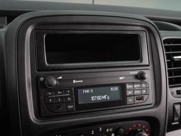 Opel Vivaro B с пробегом 2015 года, цена 1 939 000 рублей, 243391 км, минивэн, Автокод Объявления