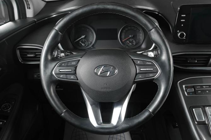 Hyundai Santa Fe IV Рестайлинг с пробегом 2021 года, цена 3 499 000 рублей, 62488 км, внедорожник, Автокод Объявления