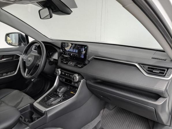 Toyota RAV4 V (XA50) с пробегом 2024 года, цена 4 000 000 рублей, 20000 км, внедорожник, Автокод Объявления