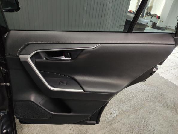 Toyota RAV4 V (XA50) с пробегом 2021 года, цена 3 190 000 рублей, 108416 км, внедорожник, Автокод Объявления