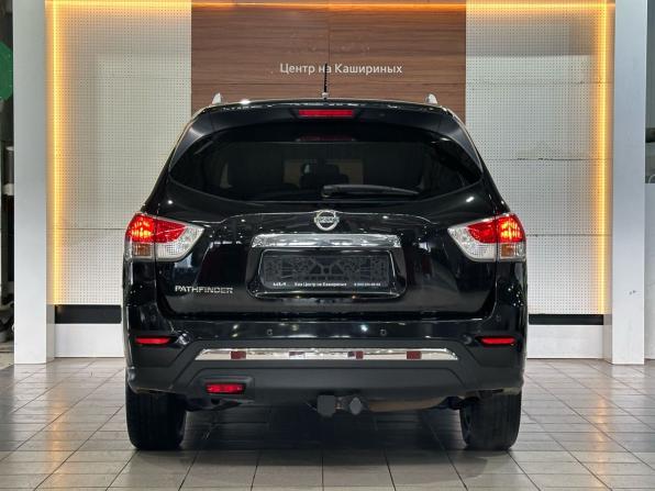 Nissan Pathfinder IV с пробегом 2015 года, цена 1 749 000 рублей, 239270 км, внедорожник, Автокод Объявления