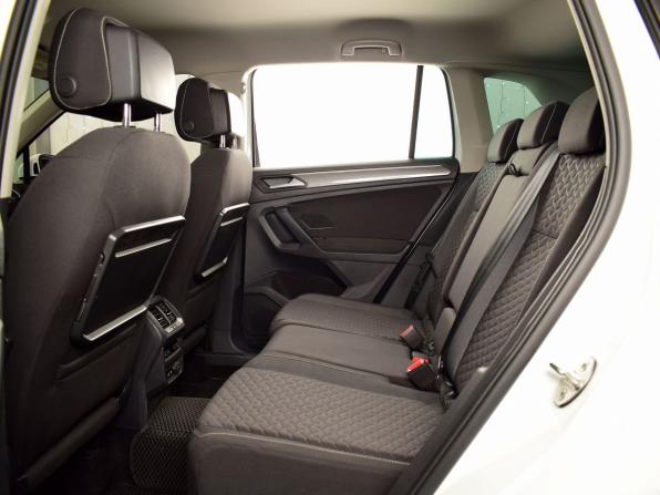 Volkswagen Tiguan II с пробегом 2018 года, цена 2 175 995 рублей, 190597 км, внедорожник, Автокод Объявления