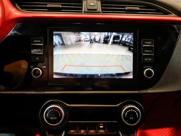 Kia Rio IV Рестайлинг с пробегом 2020 года, цена 1 880 000 рублей, 76600 км, хэтчбек, Автокод Объявления