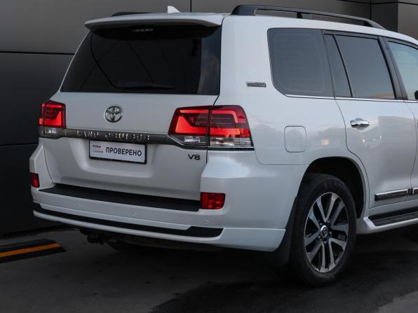 Toyota Land Cruiser 200 Series Рестайлинг 2 с пробегом 2020 года, цена 8 898 000 рублей, 68580 км, внедорожник, Автокод Объявления