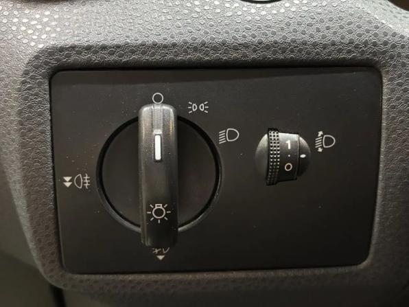 Ford Fiesta Mk5 с пробегом 2007 года, цена 377 000 рублей, 218000 км, хэтчбек, Автокод Объявления