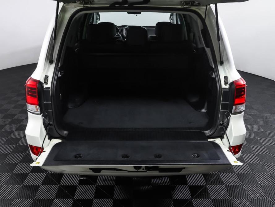 Toyota Land Cruiser 200 Series Рестайлинг 2 Москва  - изображение 9