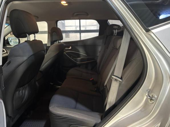 Hyundai Santa Fe III с пробегом 2012 года, цена 1 589 000 рублей, 154648 км, внедорожник, Автокод Объявления