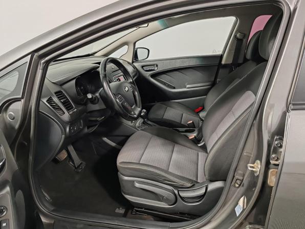 Kia Cerato III с пробегом 2015 года, цена 985 000 рублей, 223917 км, седан, Автокод Объявления