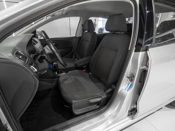Volkswagen Polo V с пробегом 2013 года, цена 840 000 рублей, 132122 км, седан, Автокод Объявления