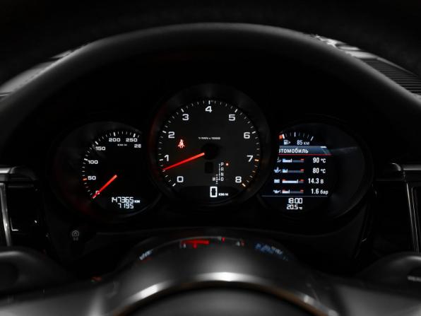 Porsche Macan I Рестайлинг с пробегом 2014 года, цена 2 750 000 рублей, 147363 км, внедорожник, Автокод Объявления