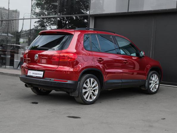 Volkswagen Tiguan I Рестайлинг с пробегом 2013 года, цена 1 350 000 рублей, 199492 км, внедорожник, Автокод Объявления