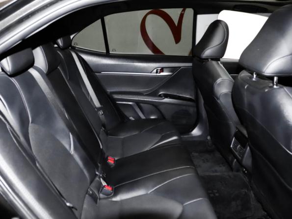 Toyota Camry VIII (XV70) Рестайлинг с пробегом 2023 года, цена 3 049 000 рублей, 56935 км, седан, Автокод Объявления
