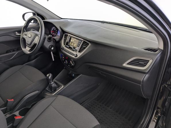 Hyundai Solaris II с пробегом 2019 года, цена 1 270 000 рублей, 79113 км, седан, Автокод Объявления