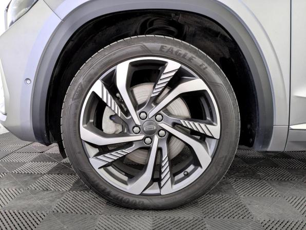 Geely Monjaro I с пробегом 2023 года, цена 3 200 000 рублей, 44571 км, внедорожник, Автокод Объявления