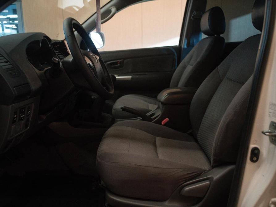 Toyota Hilux VII Рестайлинг Красноярск  - изображение 11
