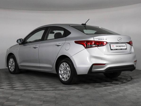 Hyundai Solaris II с пробегом 2017 года, цена 1 050 000 рублей, 192000 км, седан, Автокод Объявления