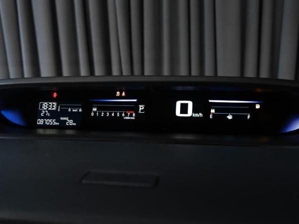 Honda Stepwgn V с пробегом 2015 года, цена 1 878 000 рублей, 87055 км, минивэн, Автокод Объявления