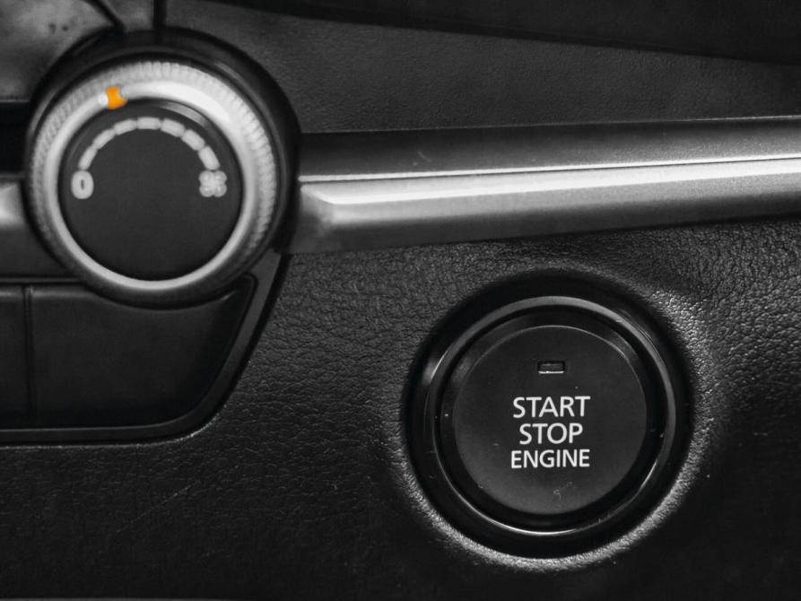 Mazda 3 IV (BP) Екатеринбург  - изображение 20
