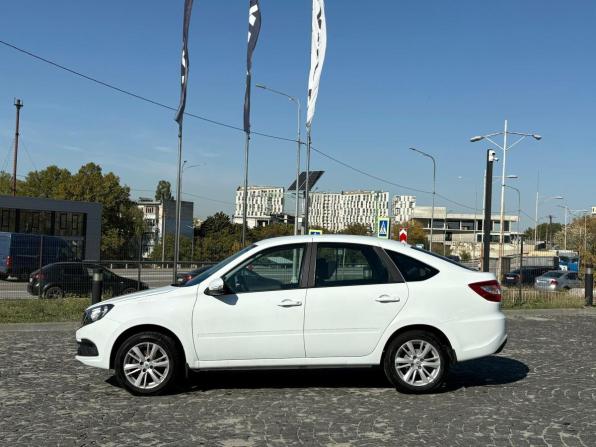 Lada (ВАЗ) Granta I Рестайлинг с пробегом 2022 года, цена 730 000 рублей, 71856 км, хэтчбек, Автокод Объявления