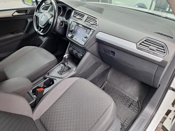 Volkswagen Tiguan II с пробегом 2018 года, цена 2 190 000 рублей, 130000 км, внедорожник, Автокод Объявления