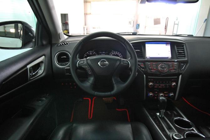 Nissan Pathfinder IV с пробегом 2015 года, цена 1 900 000 рублей, 162090 км, внедорожник, Автокод Объявления