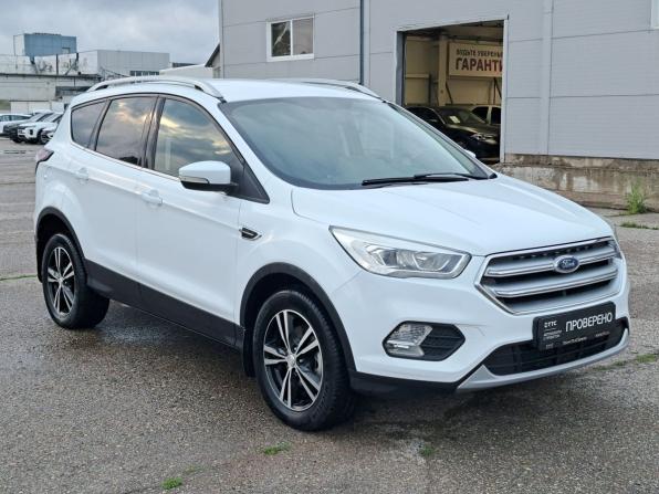 Ford Kuga II Рестайлинг с пробегом 2017 года, цена 1 689 000 рублей, 84000 км, внедорожник, Автокод Объявления