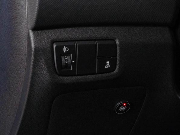 Hyundai Creta I с пробегом 2017 года, цена 1 599 000 рублей, 105787 км, внедорожник, Автокод Объявления